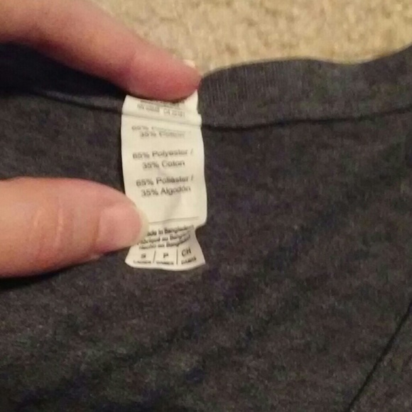 #DOG MOM tshirt - Picture 3 of 3